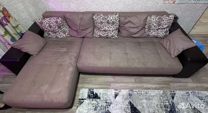 Угловой диван