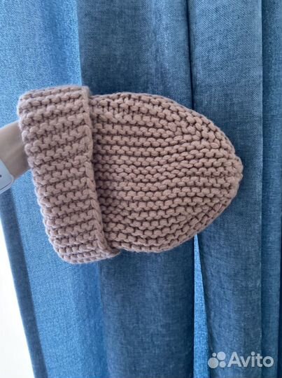 Шапка женская объемная