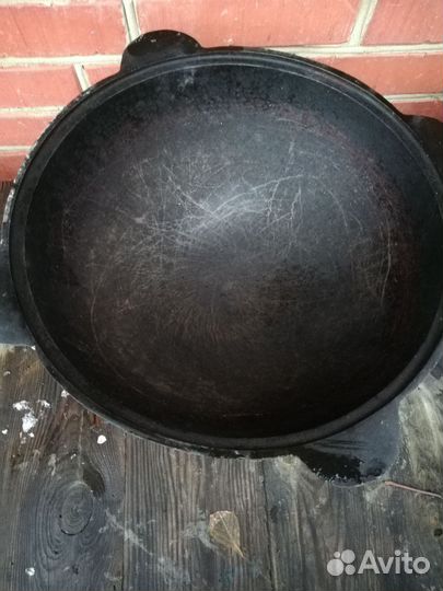 Казан чугунный 12 литров бу