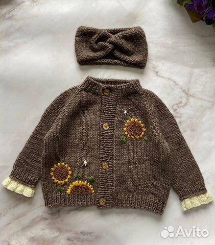 Вязаный свитер детский