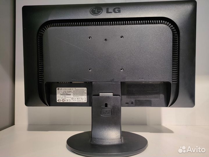 Монитор, lg w1946sw