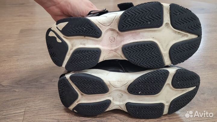 Ботинки осенние 35р