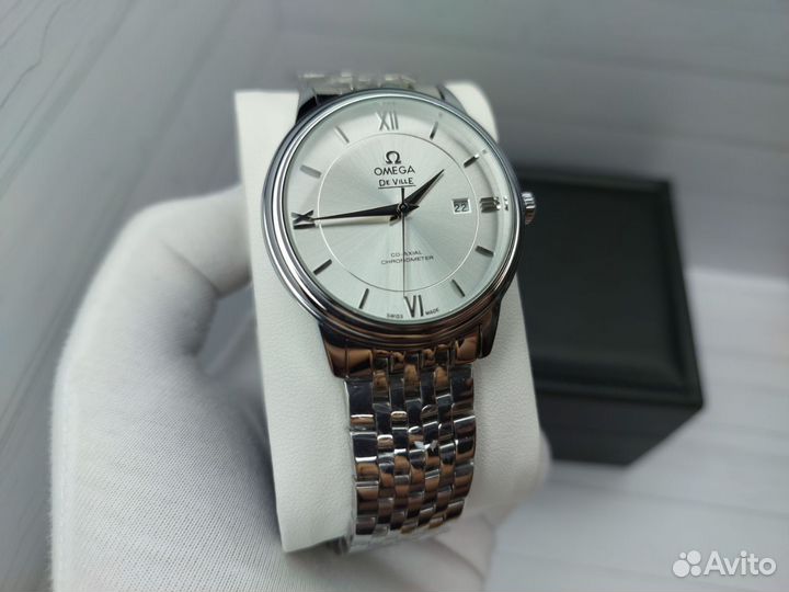 Часы мужские кварцевые Omega