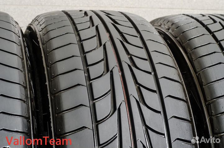 Firestone Firehawk Wide Oval 215/45 R17 87V