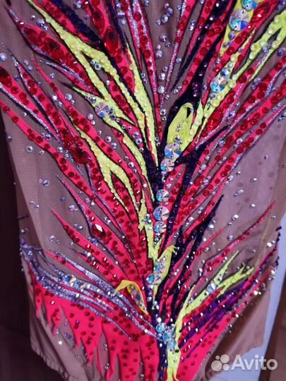 Купальник для художественной гимнастики