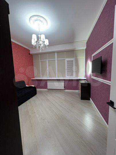 1-к. квартира, 55 м², 1/6 эт.