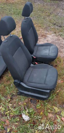 Сиденья комплект Volkswagen Polo Салон