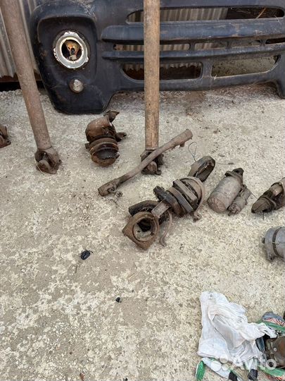 Запчасти для зила