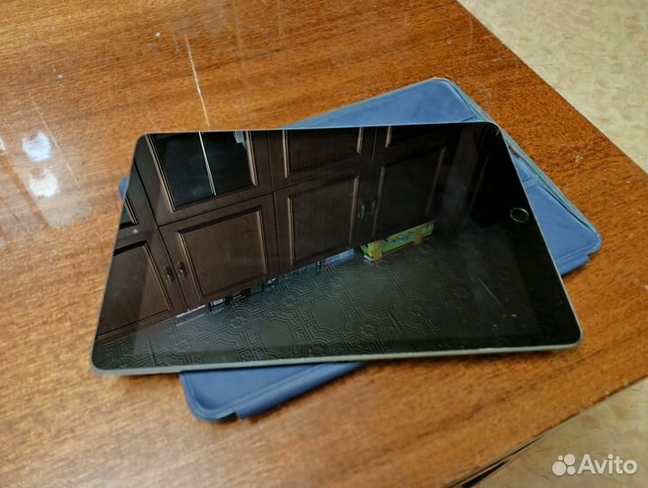 Планшет apple iPad 8