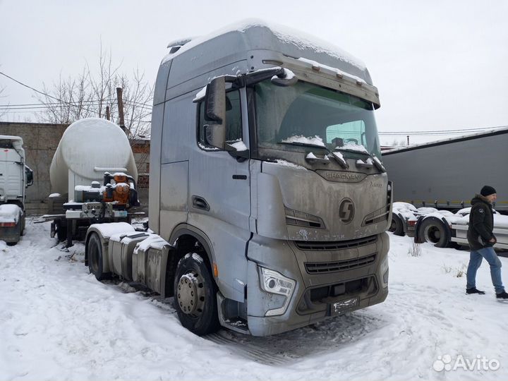 Shacman SX4188YY381, 2023