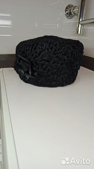 Шапка каракуль женская