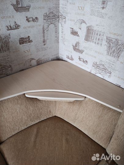 Угловой диван бу