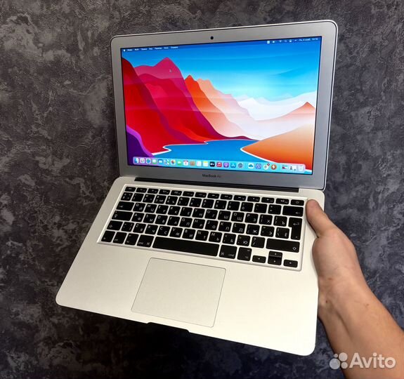 Классный Apple ноутбук MacBook Air 13 2015 i5 SSD