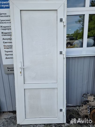 Двери пластиковые бу