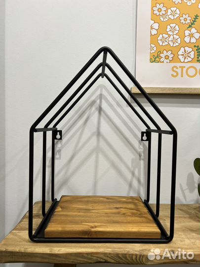 Полка настенная домик