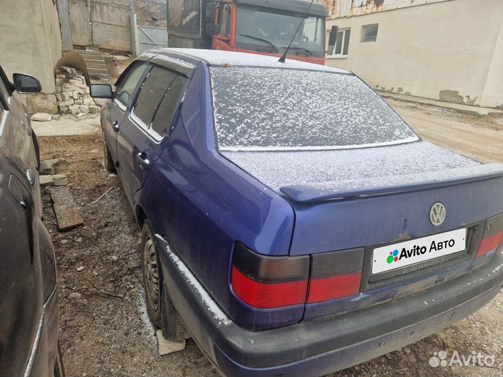 Volkswagen Vento 2.0 МТ, 1992, 250 830 км