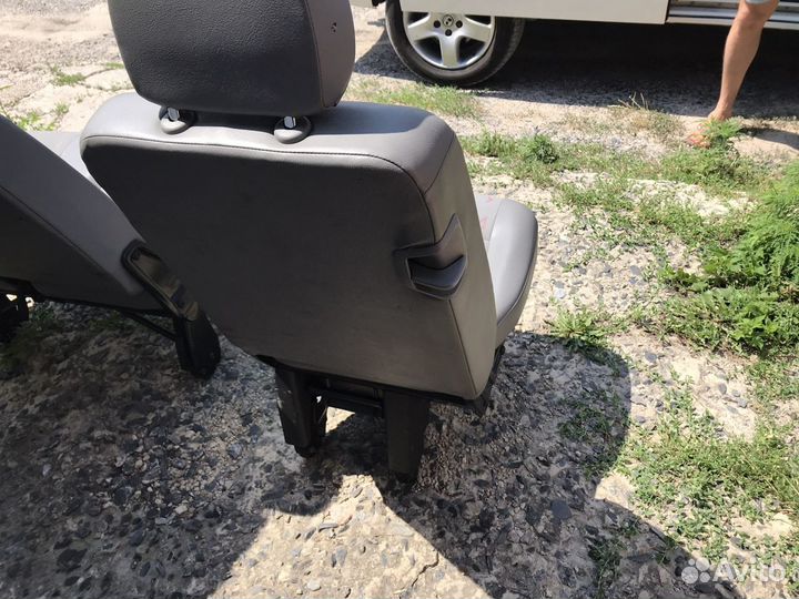 Сидения WV Transporter 5