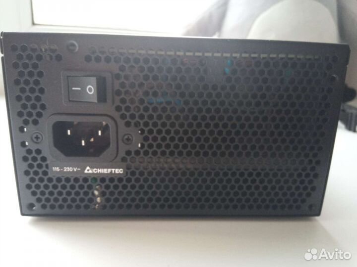 Блок питания Chieftec Proton 500W, гарантия