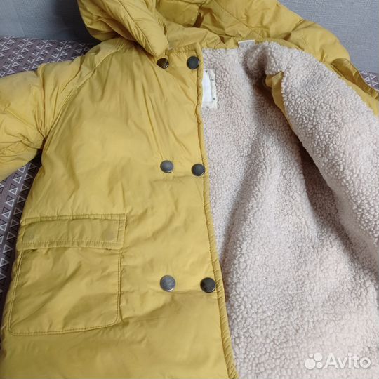 Курточка для девочки Zara 98р