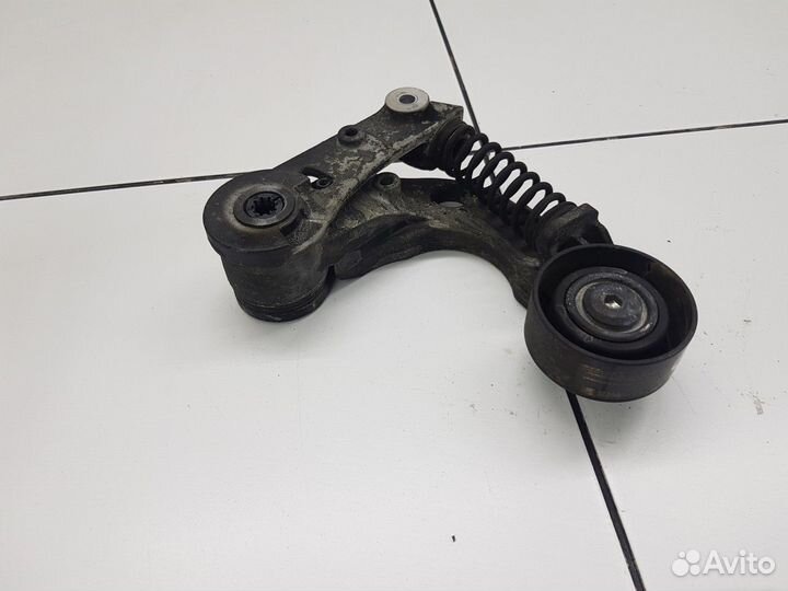 Натяжитель ремня генератора (Kia K5 III)