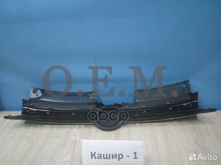 Решетка радиатора Volkswagen Golf 6 (2009-2013)