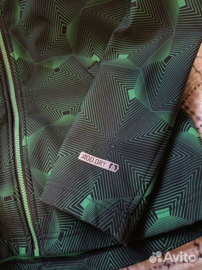 Куртка на мальчика 164