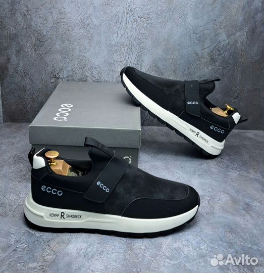 Кроссовки мужские весна/лето р.от 40 до 45