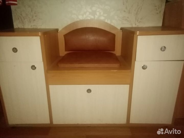 Тумба для обуви, книги, угловая полка для книг