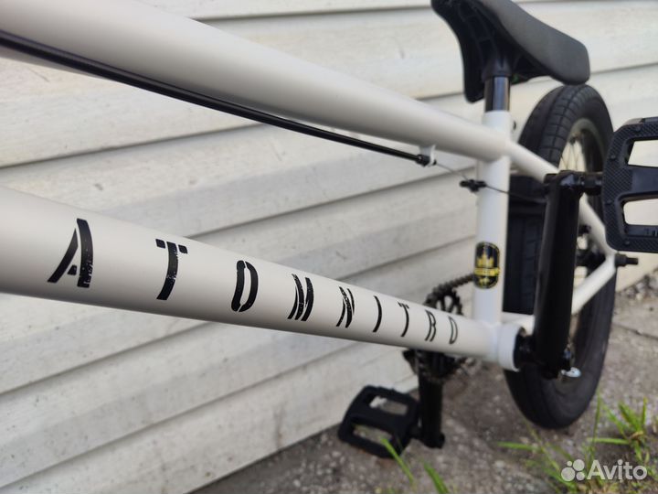 Велосипед BMX atom nitro Новый