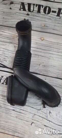 Патрубок воздушного фильтра Kia Optima III