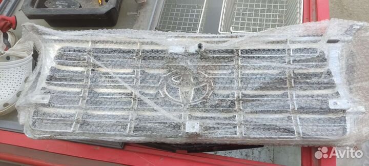 Решетка радиатора land cruiser 80