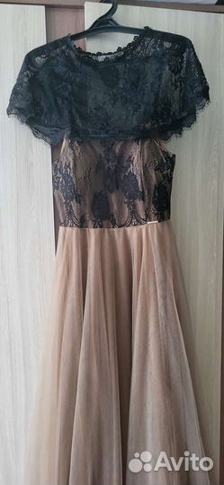 Вечернее платье