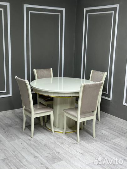 Стол со стульями /оплата при получении