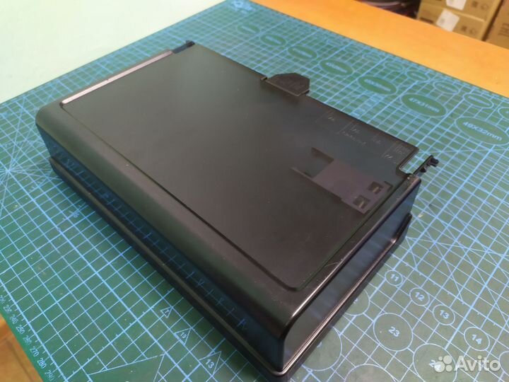 Крышка лотка подачи Kyocera 1040 302M209110