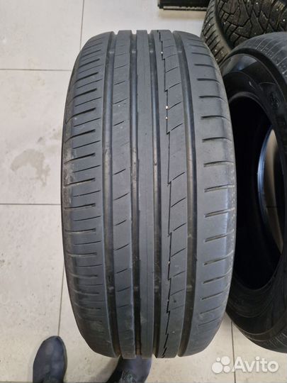 Yokohama BluEarth AE50 235/55 R18 100V