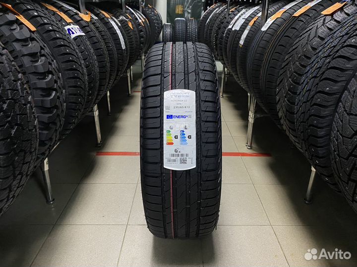 Ikon Tyres Nordman S2 SUV 235/65 R17 104H