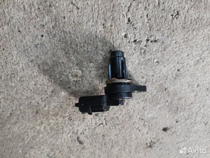 Датчик положения распредвала Hyundai Solaris седан