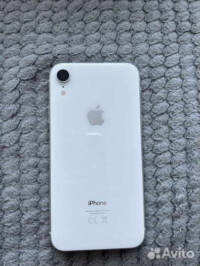 iPhone xr 64gb белый