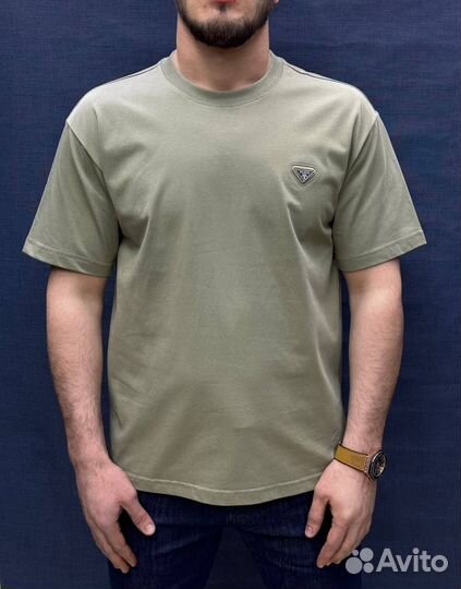 Футболка мужской prada