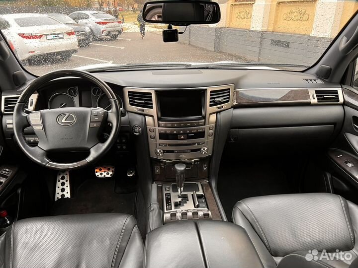 Lexus LX 5.7 AT, 2014, 165 000 км