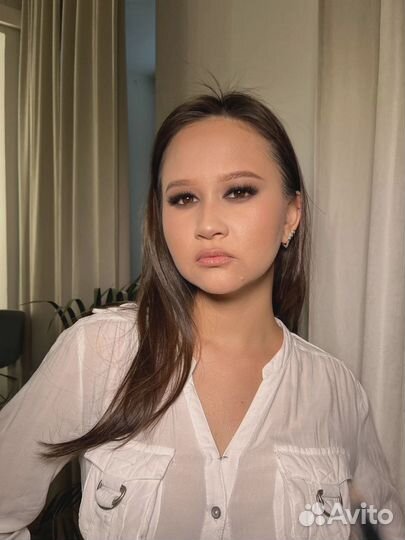 Нужна модель на макияж