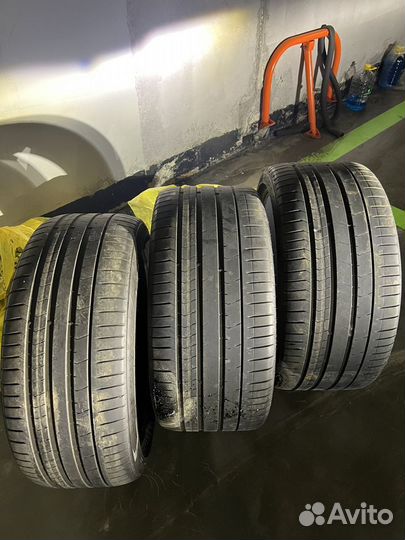 Pirelli P Zero 315/30 R22 107Y