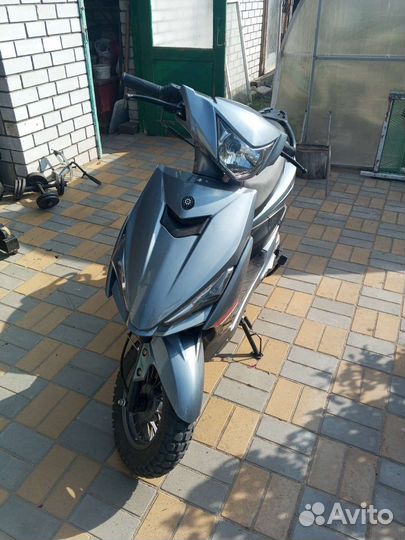 Скутер Jogger 150