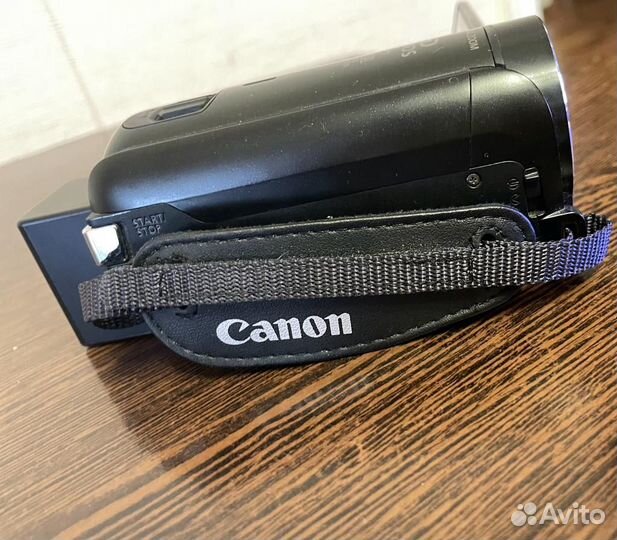 Экшн камера canon