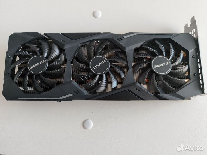 Видеокарта RTX 2070 Gigabyte