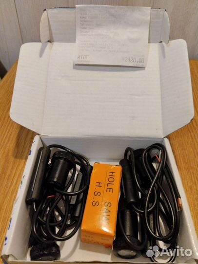 Лазерная проекция логотипа под двери авто