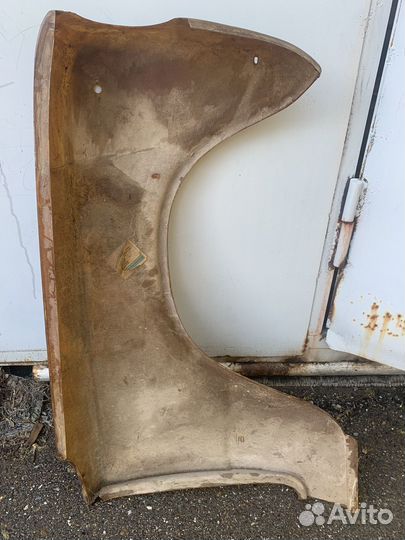 Крыло стеклопластик ваз 2101