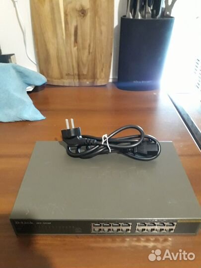 Коммутатор D-Link DES-1016D