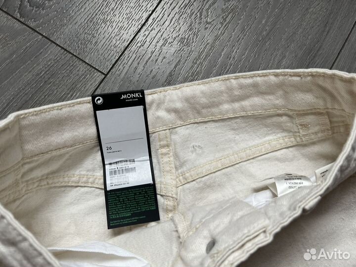 Новые джинсы Monki