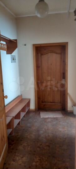 Свободного назначения, 121 м² с бассейном